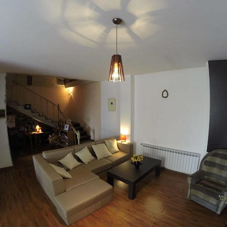 Glide Hostel Erivan Dış mekan fotoğraf
