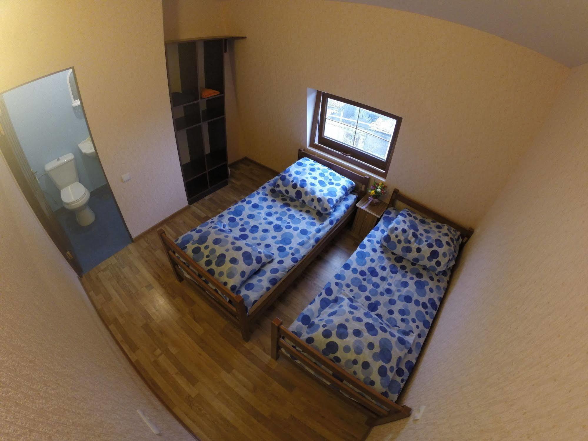 Glide Hostel Erivan Dış mekan fotoğraf