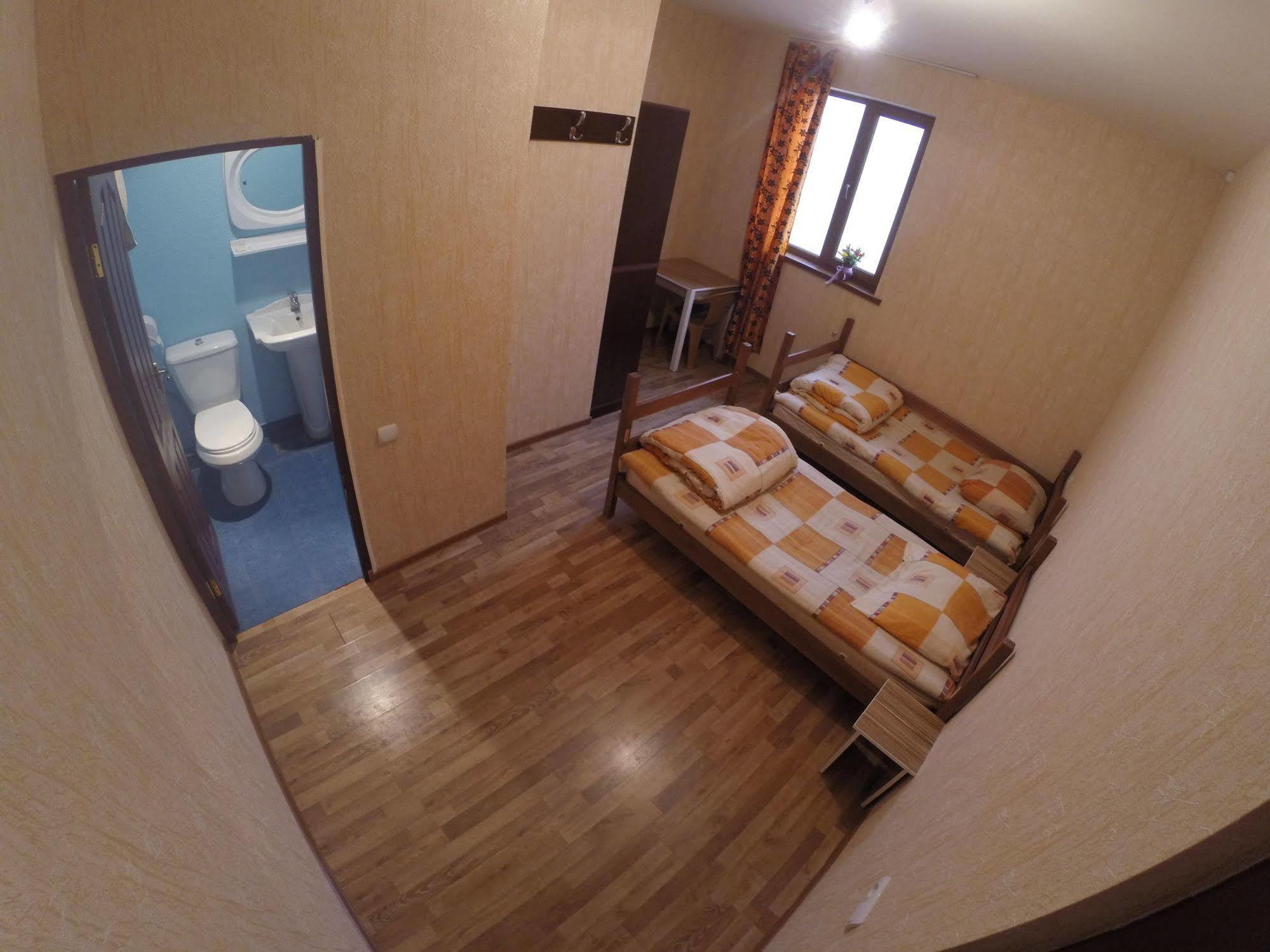 Glide Hostel Erivan Dış mekan fotoğraf